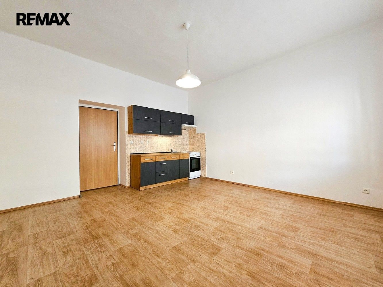 2+kk, Žatec, okres Louny, Ústecký kraj, 39 m² - 2