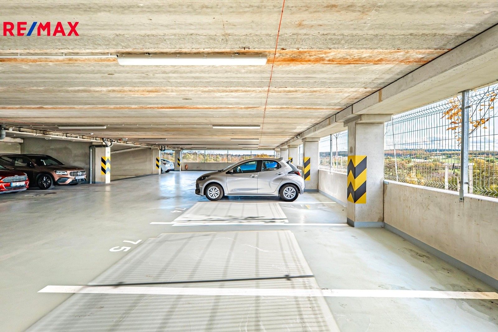 Prodej ostatní - Bryksova, Praha, 12 m²