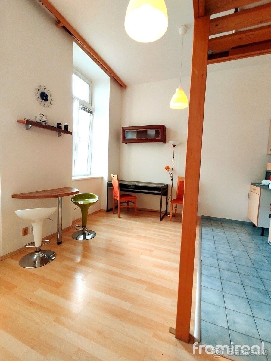 Pronájem byt 1+kk - Brno, 602 00, 29 m²
