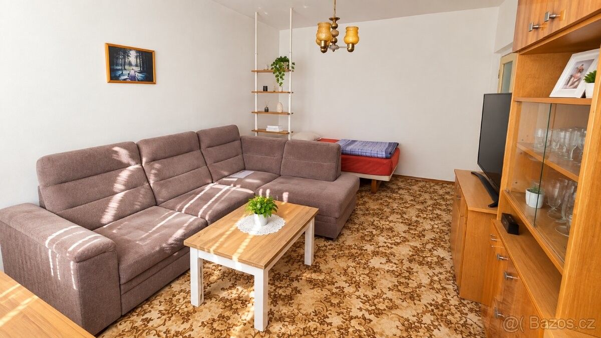 Byty, Neratovice, 277 11 - 1