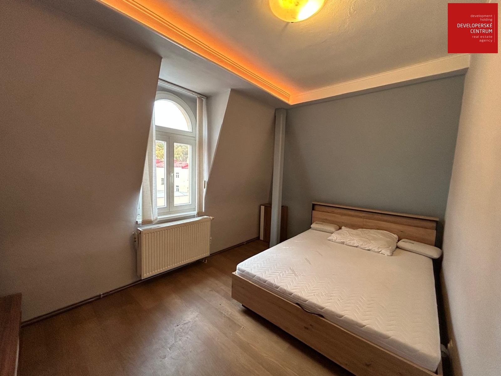 Byt 2+1 · 45 m² · Hlavní třída, Mariánské Lázně - 2