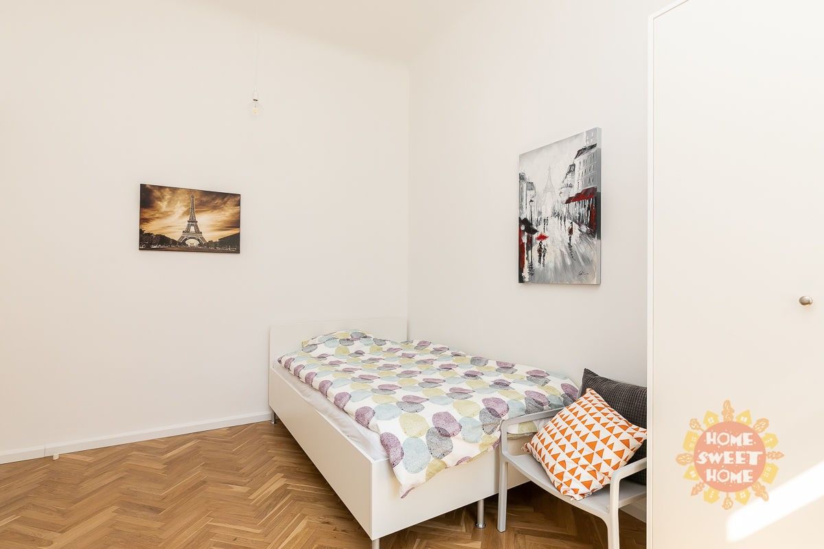 Pronájem byt - náměstí Kinských, Praha, 15 m²