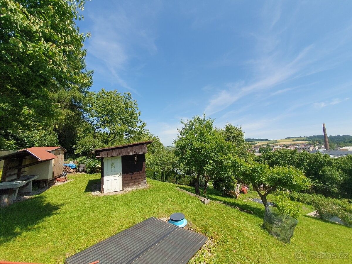 Zahrady, Police nad Metují, 549 54