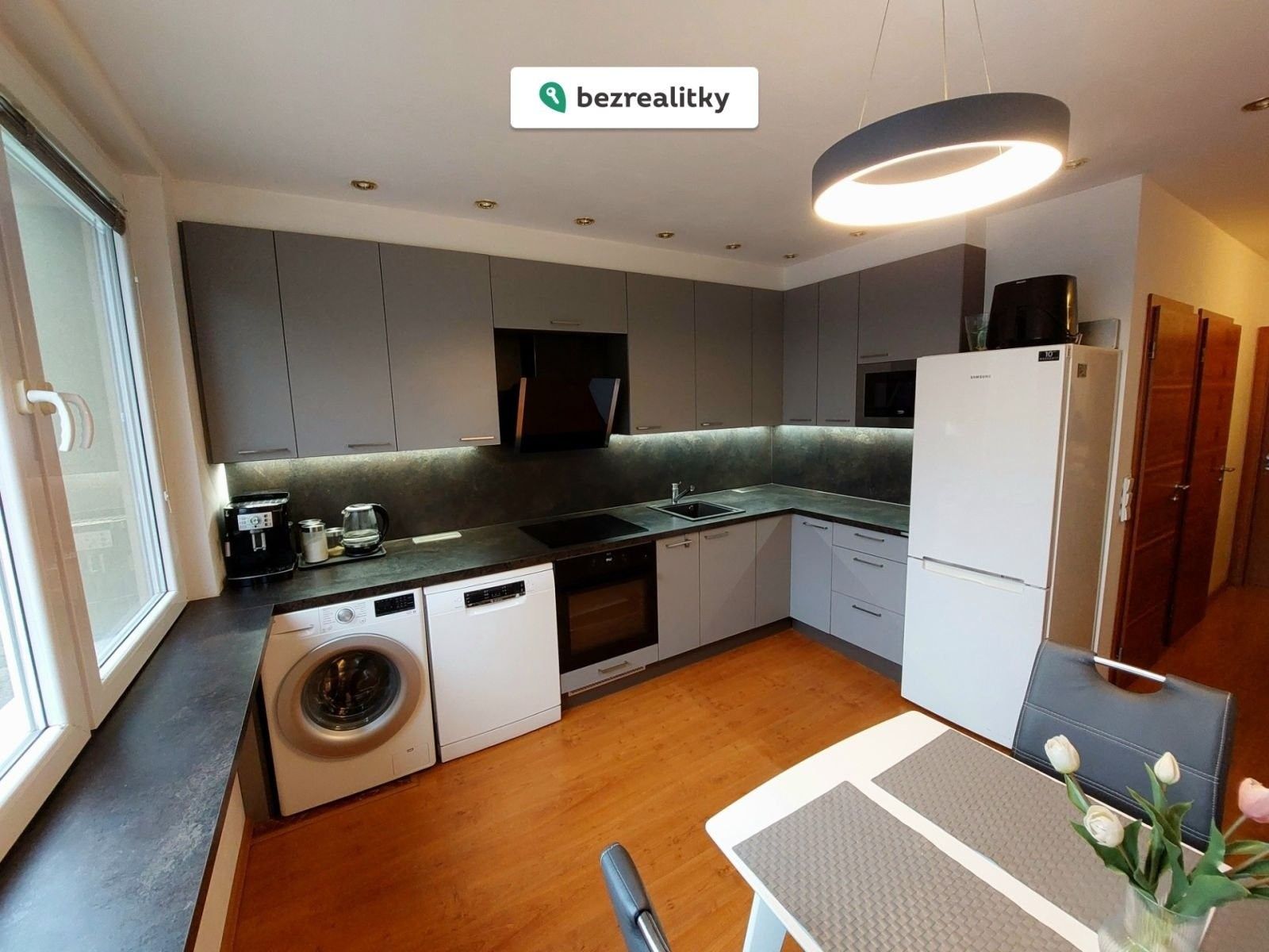 Prodej byt 3+1 - Leopoldova, Praha, 75 m²