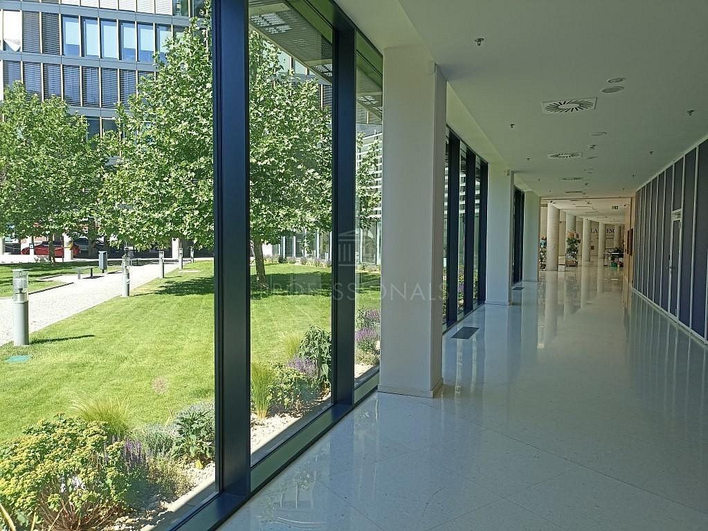 Pronájem obchodní prostory - Praha - Nusle, okres Praha 4, Hlavní město Praha, 56 m² - 5