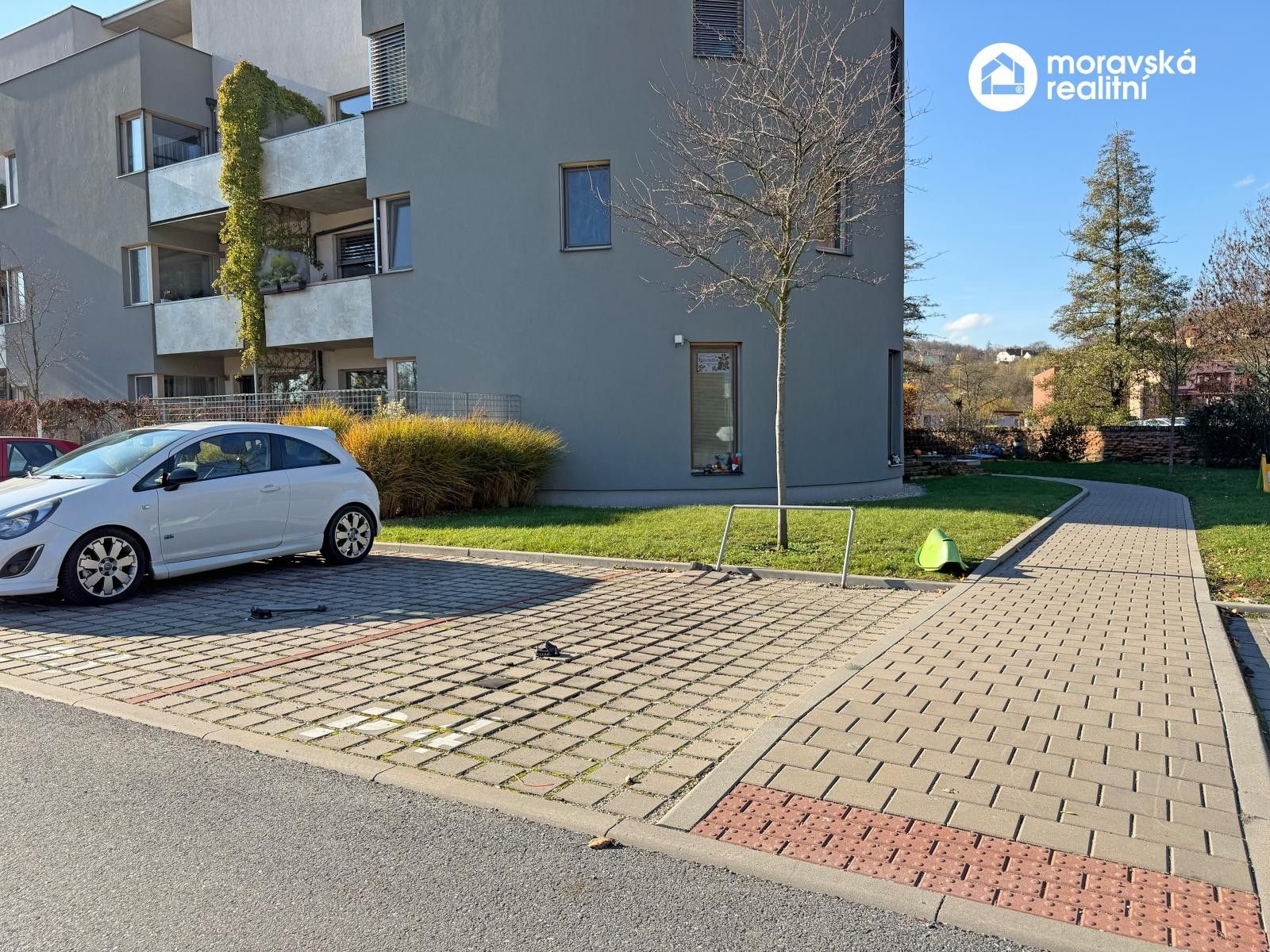 Pronájem ostatní - Zámecká, Oslavany, 15 m²