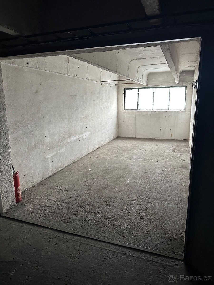 Pronájem garáž - Přerov, 750 02