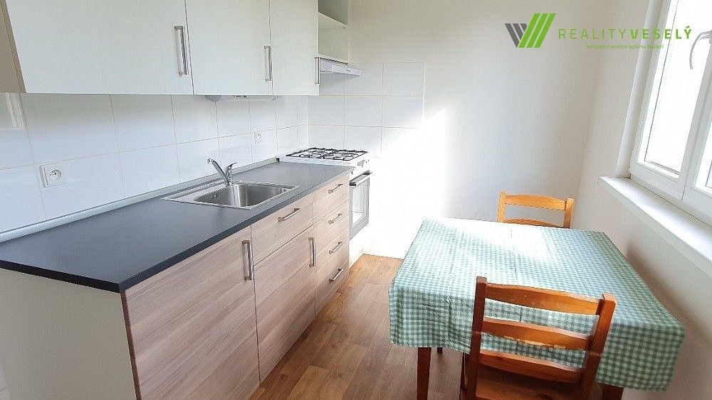 Pronájem byt 2+1 - Lány, Veselí nad Moravou, okres Hodonín, 57 m² - 2
