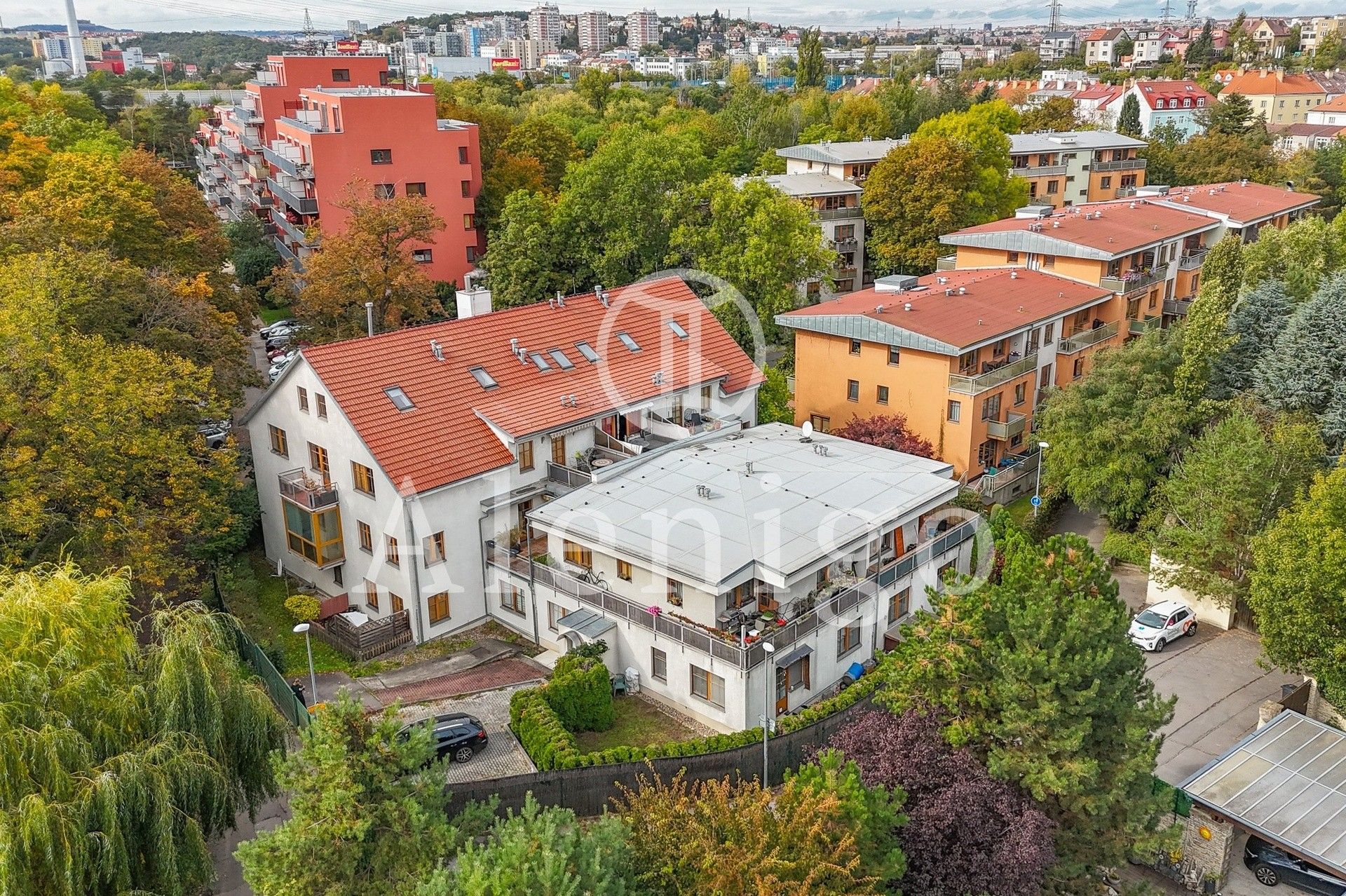3+kk, Podle náhonu, Praha, 68 m² - 1
