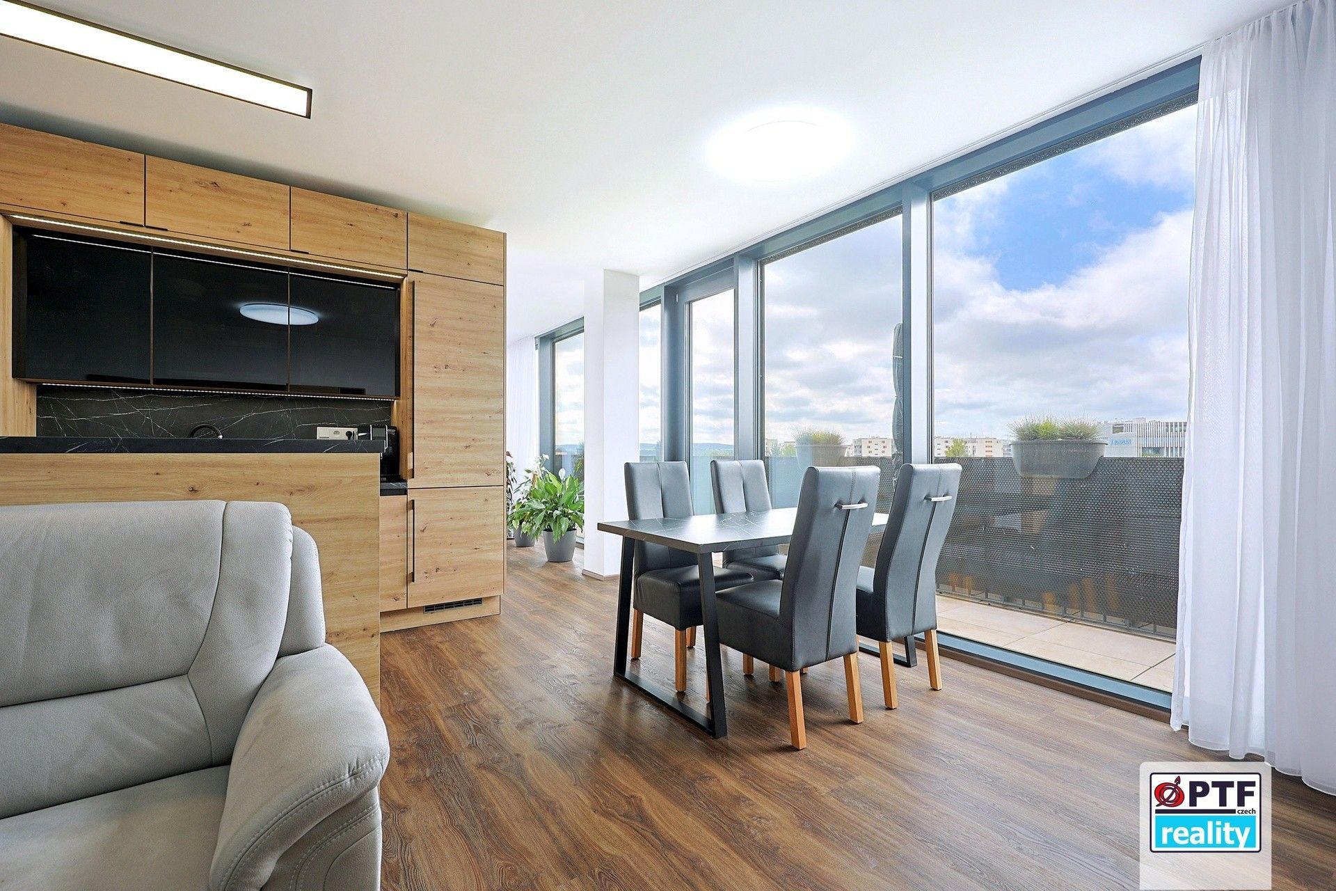 2+kk, Železná,Jižní Předměstí,Plzeň, 68 m²