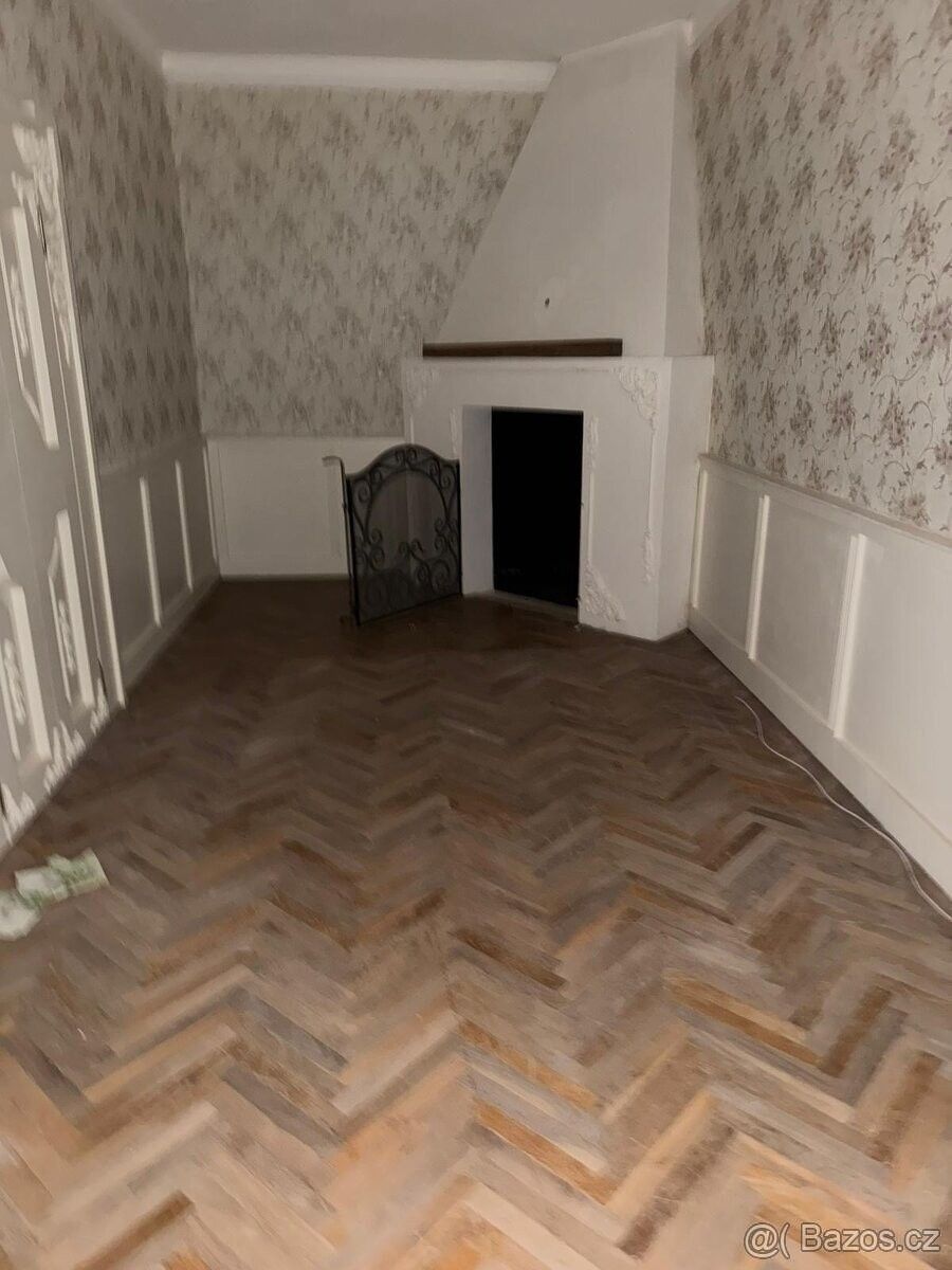 Pronájem sklad - Klecany, 250 67