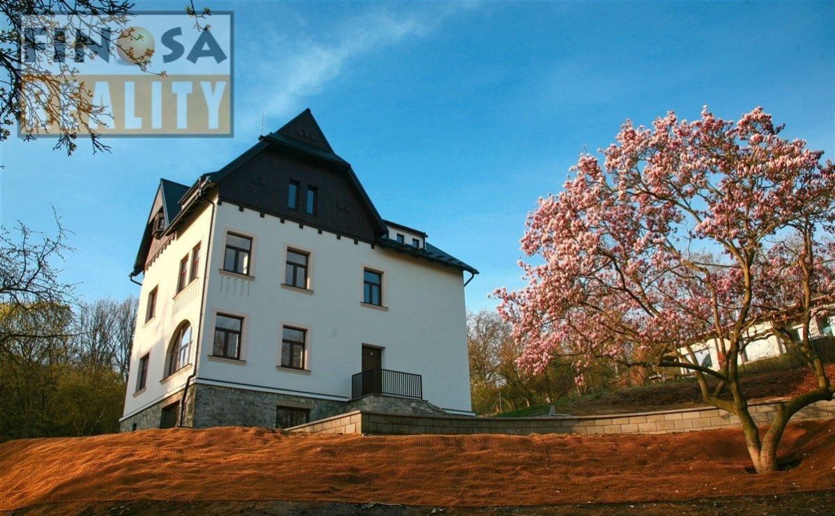 3+kk, K Loděnici , Ústí nad Labem, 165 m² - 1