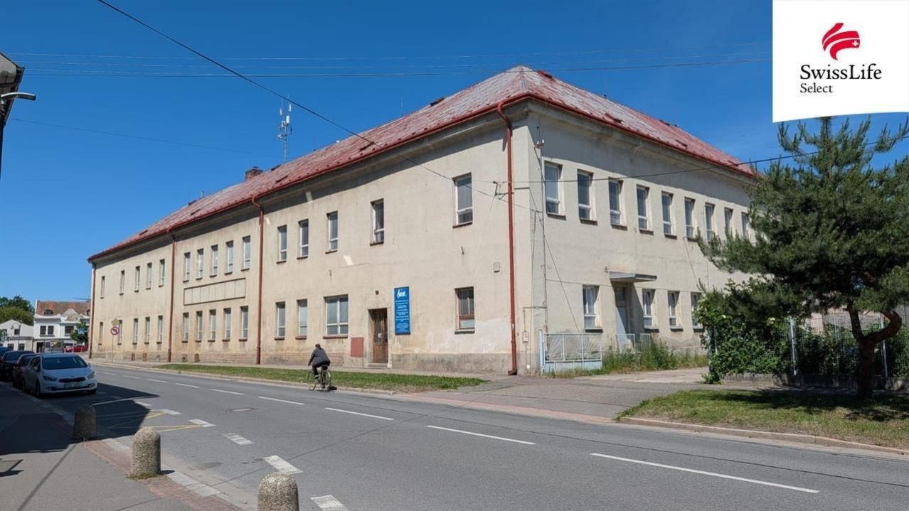 Prodej obchodní prostory - náměstí T. G. Masaryka, Dašice, 3 100 m² - 5