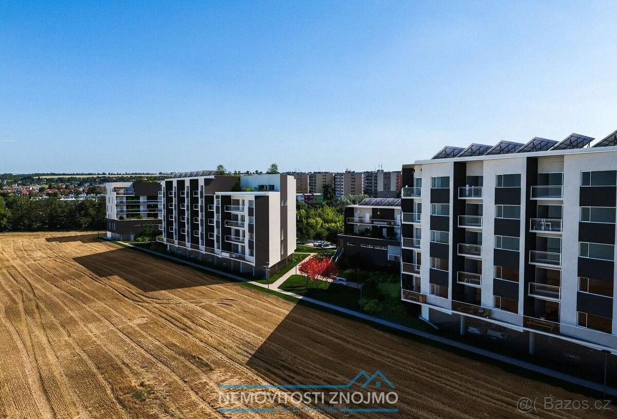 Byty, Znojmo, 671 81