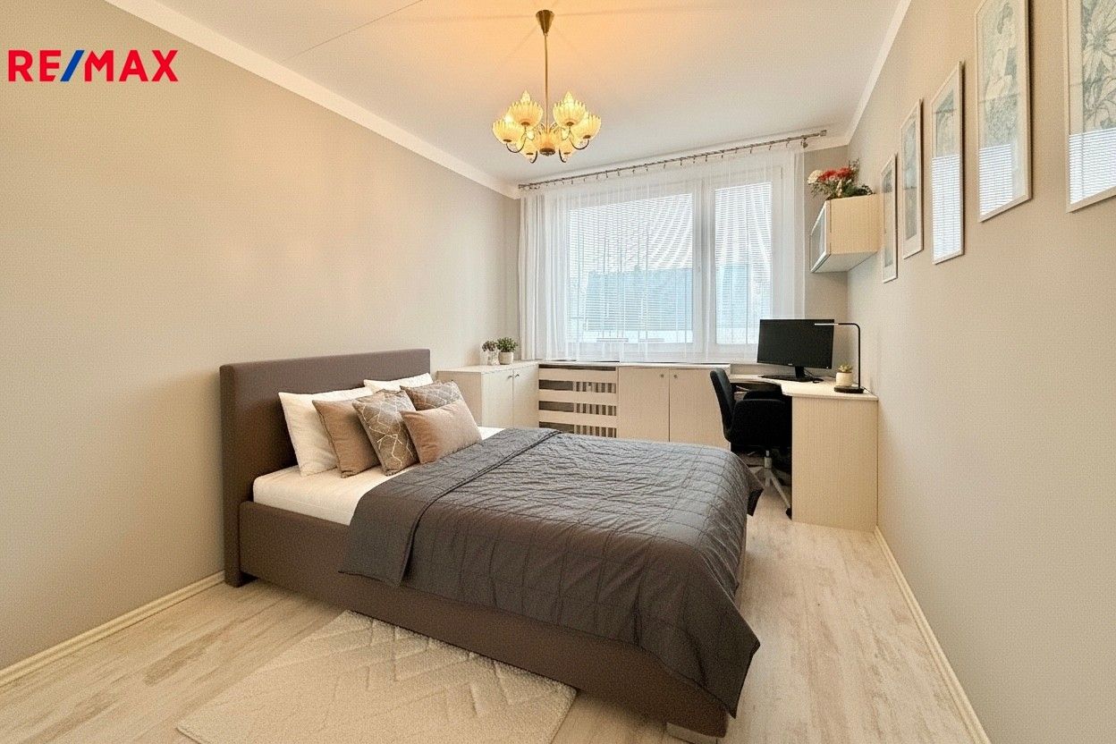 Prodej byt 4+1 - Navigátorů, Praha, 91 m²