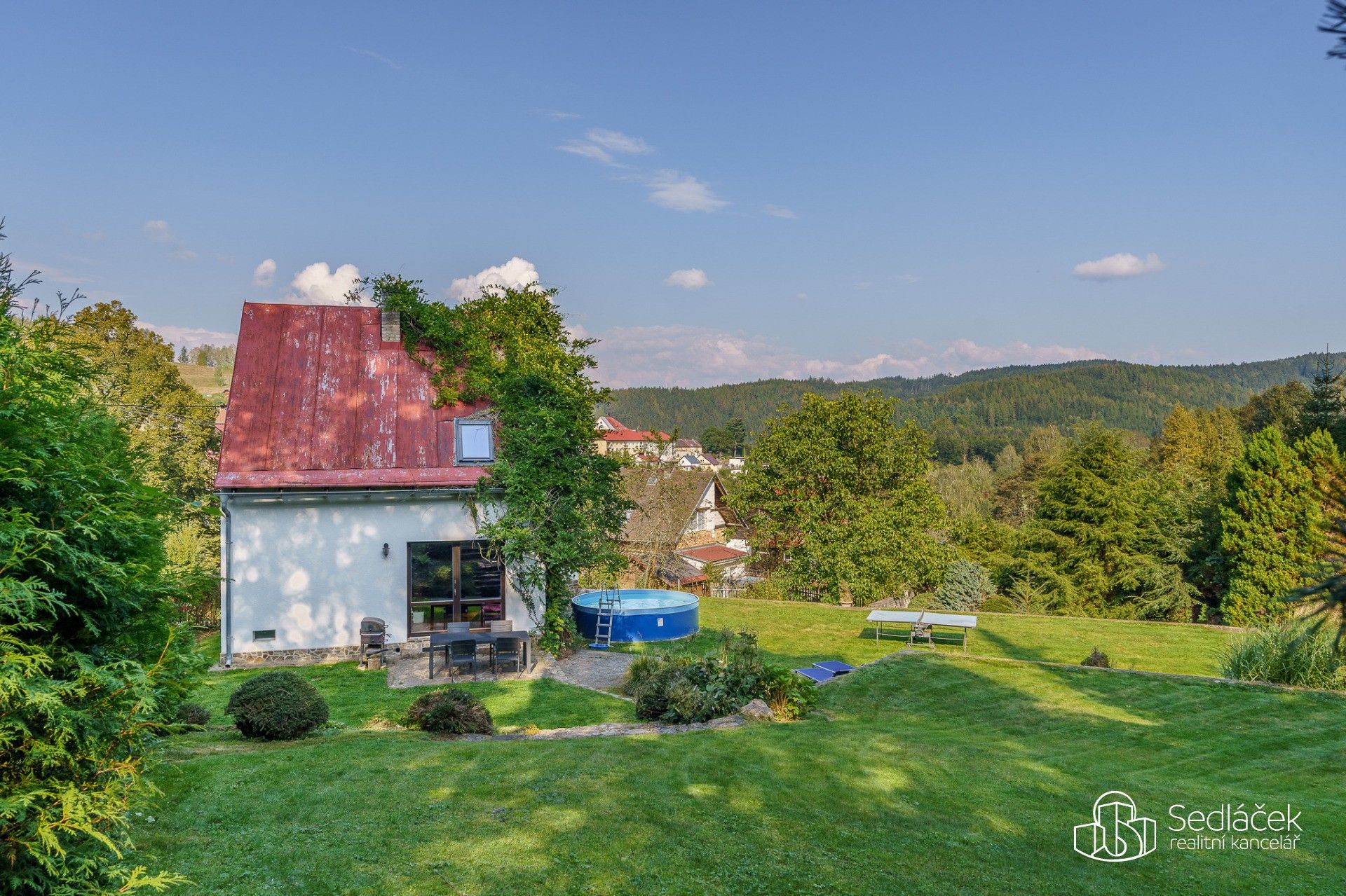 Chaty, V Lomu, Oloví, 100 m²