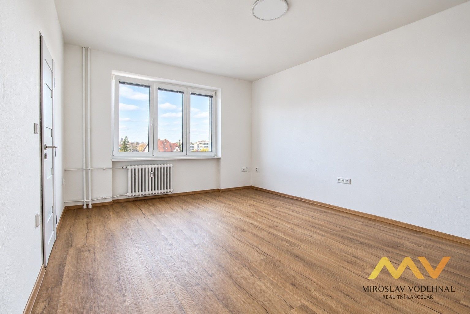 Pronájem byt 2+1 - třída SNP, Hradec Králové, 55 m² - 5