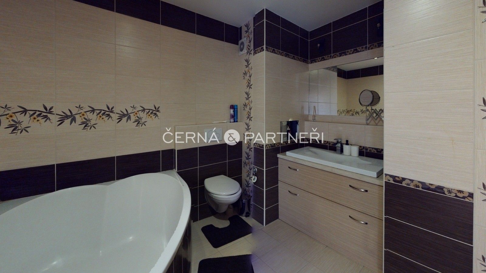 4+1, Dr. Horákové, Ústí nad Labem, 77 m²