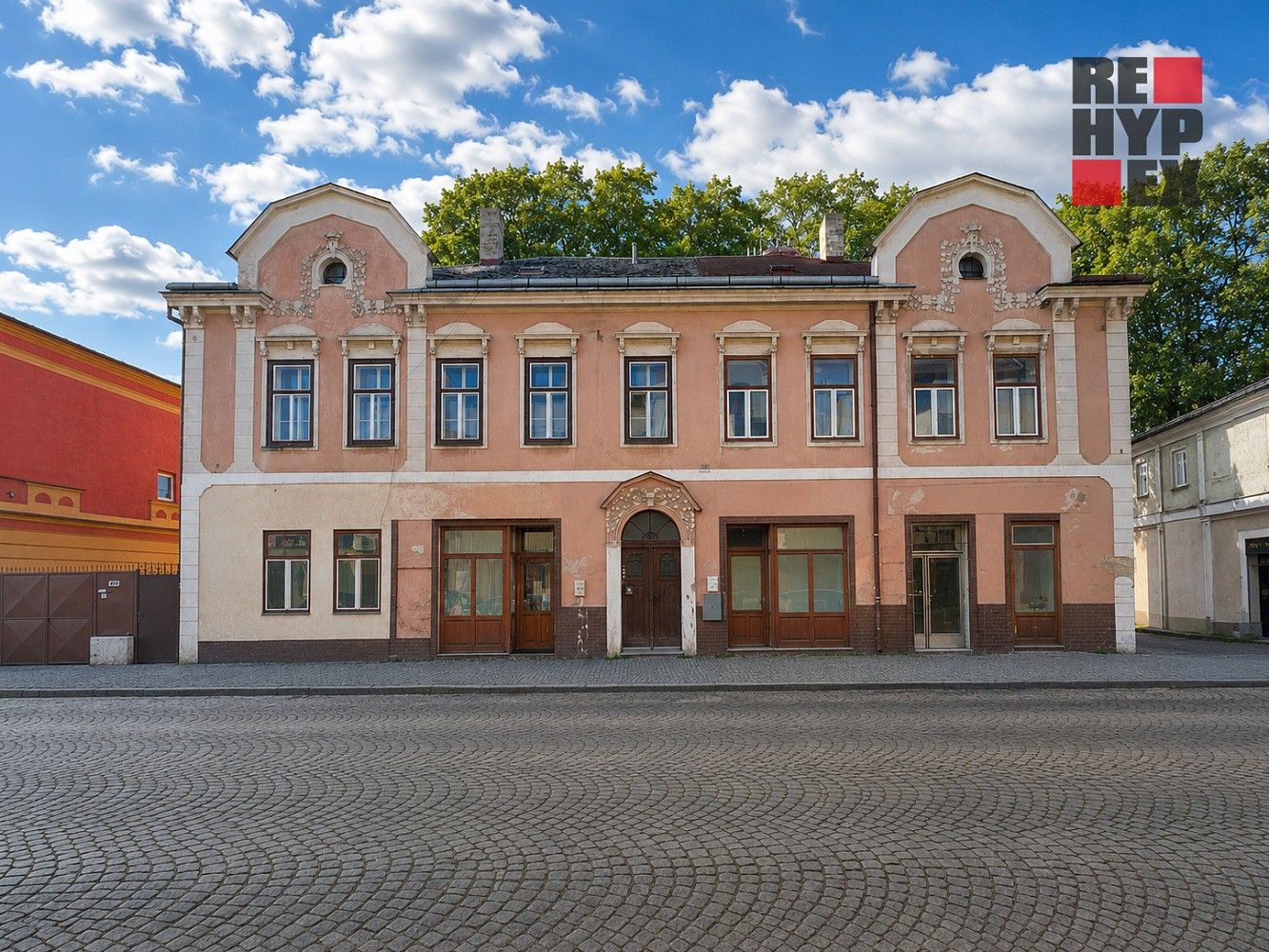 Rodinné domy, Pečky, okres Kolín, Středočeský kraj, 980 m² - 1