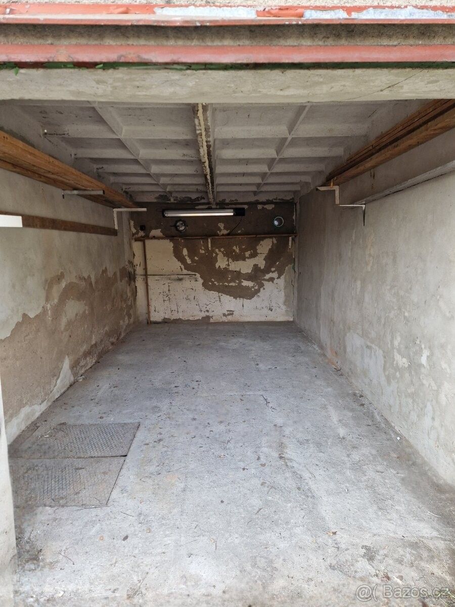 Garáže, Přerov, 750 02