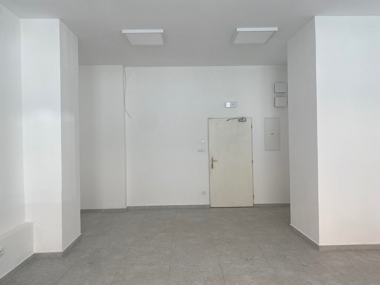 Obchodní prostory · 32 m² · Husovo nám., Děčín - Děčín IV-Podmokly - 4