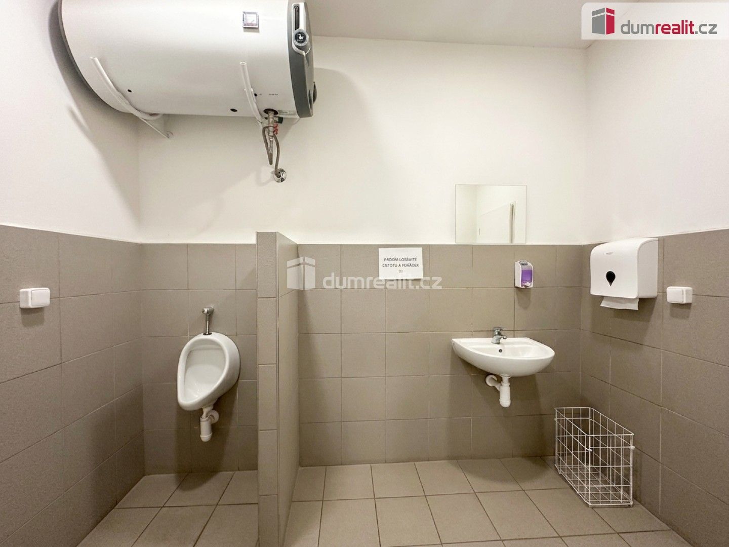 Pronájem sklad - Na Hrůdách, Břeclav, 210 m² - 5