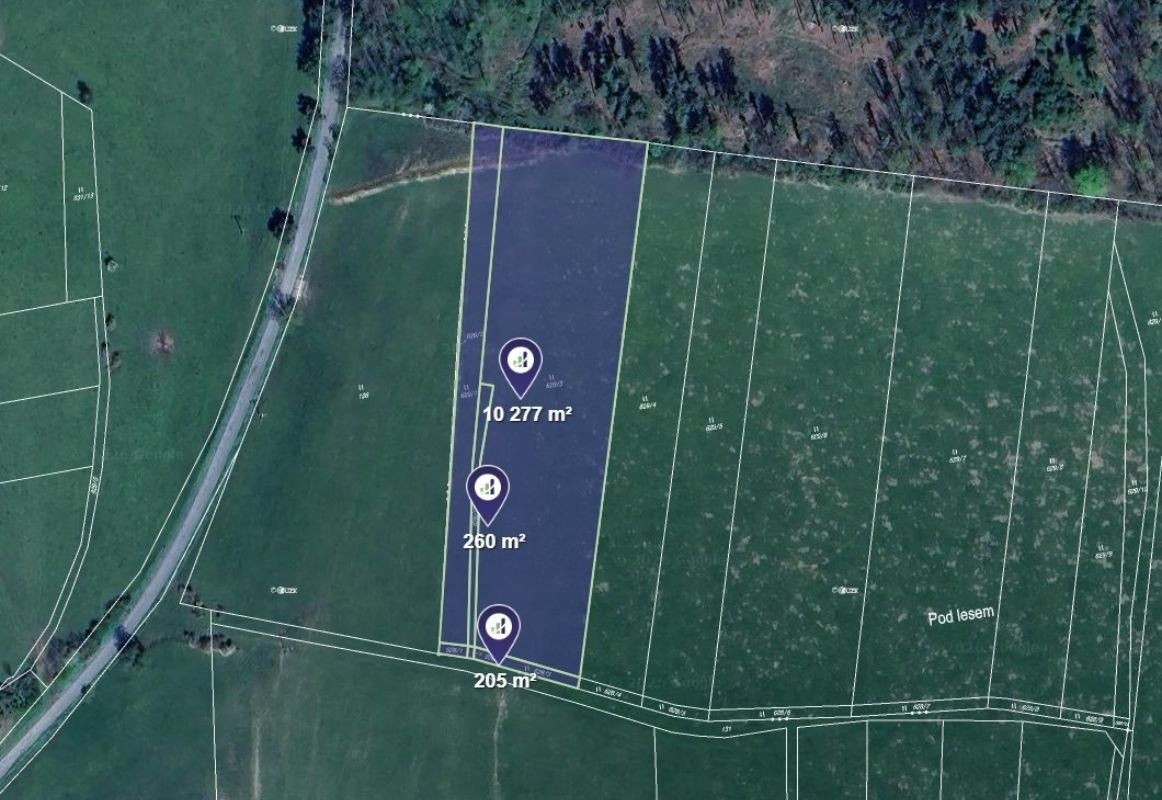 Louka, 10 742 m²