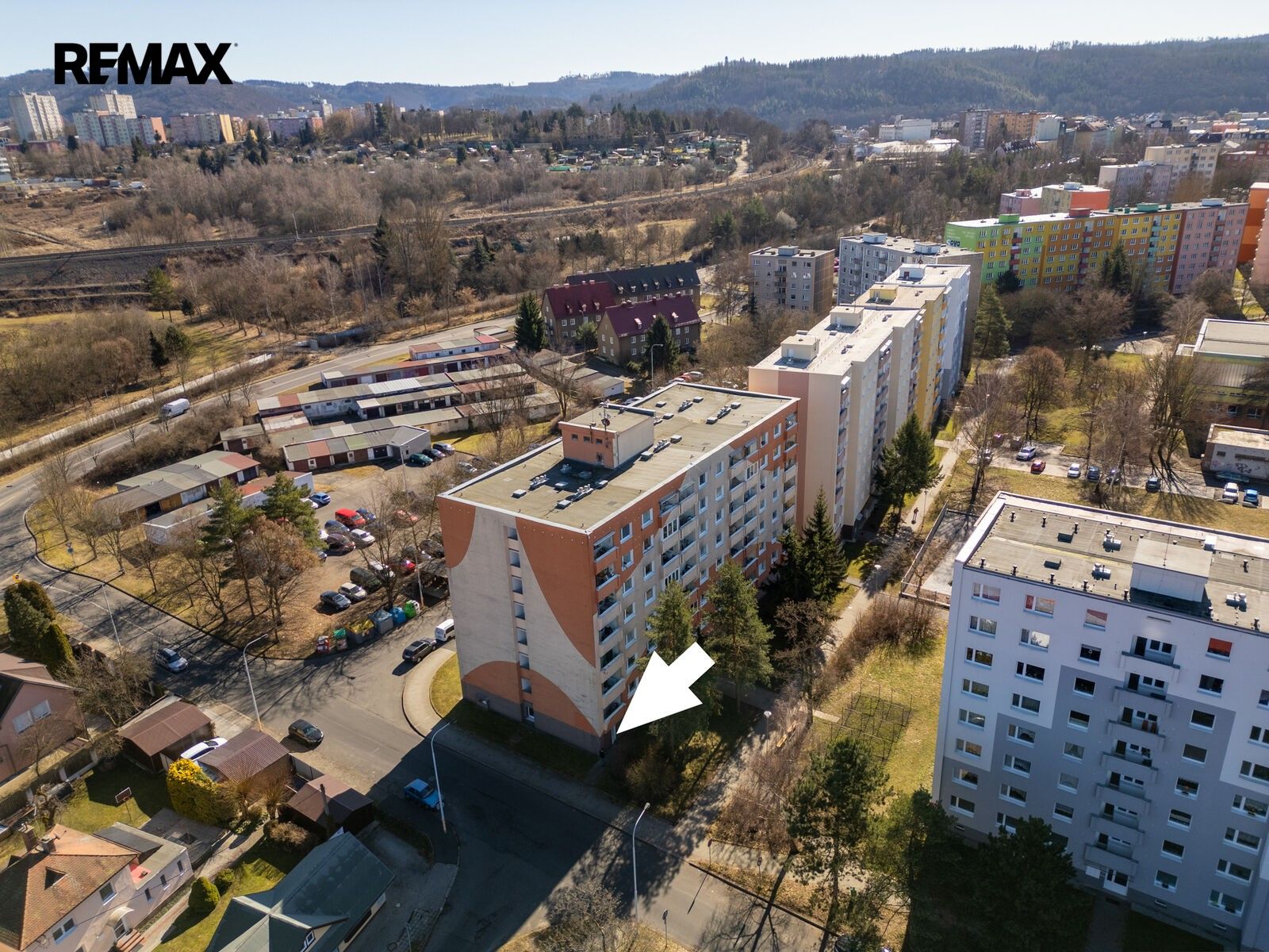 Obchodní prostory · 72 m² · Konečná 900, Karlovy Vary Rybáře - 3