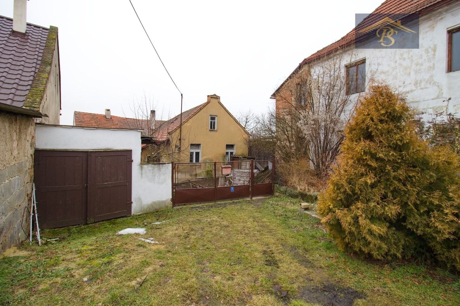 Prodej rodinný dům - Nebužely, 190 m²
