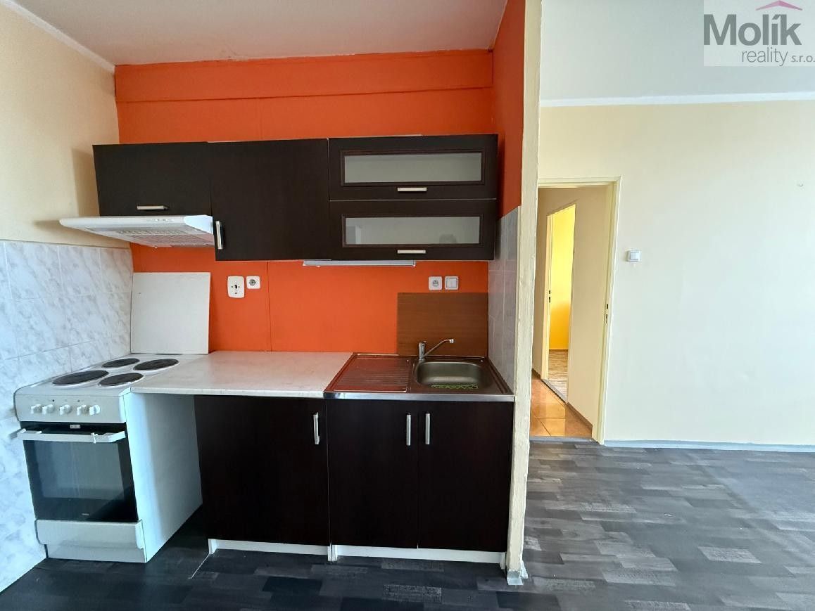 Prodej byt 2+kk - M. J. Husa, Most, 40 m²