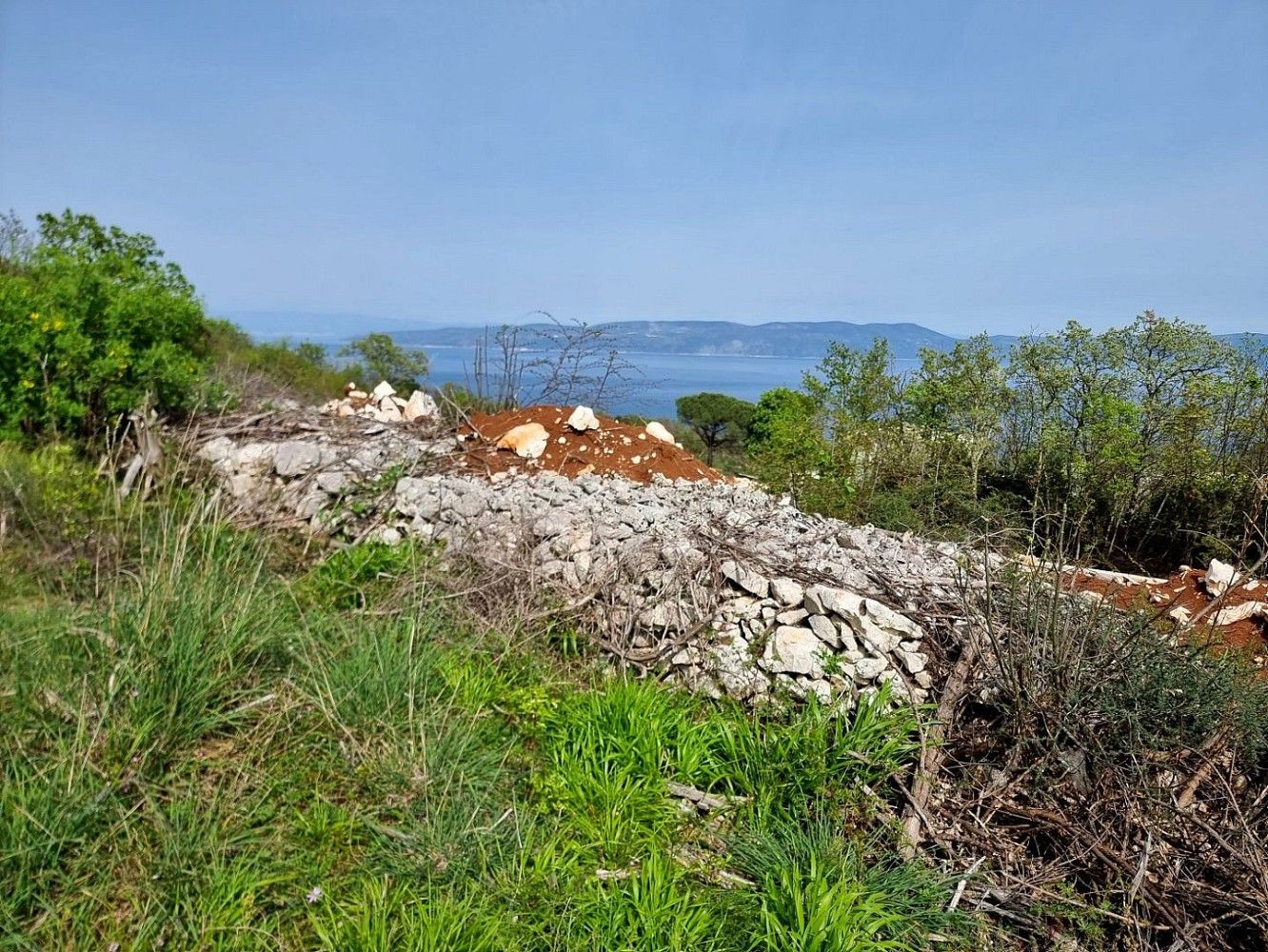 Pozemek pro bydlení, 1 104 m²