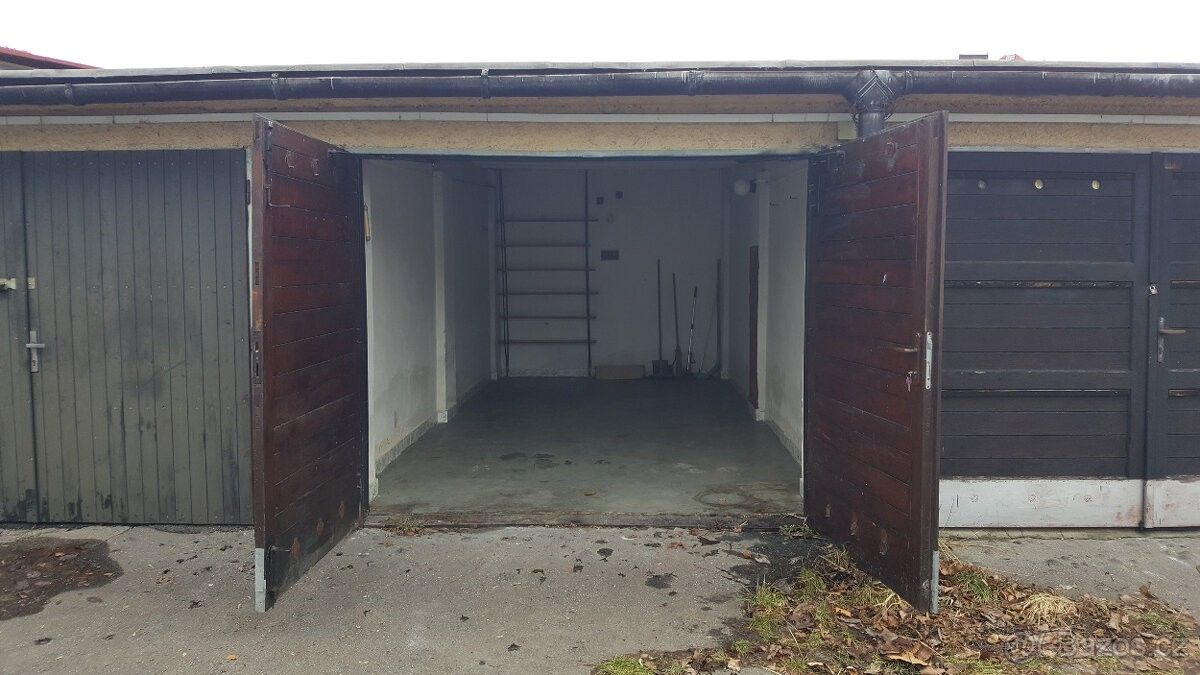 Garáže, Vsetín, 755 01