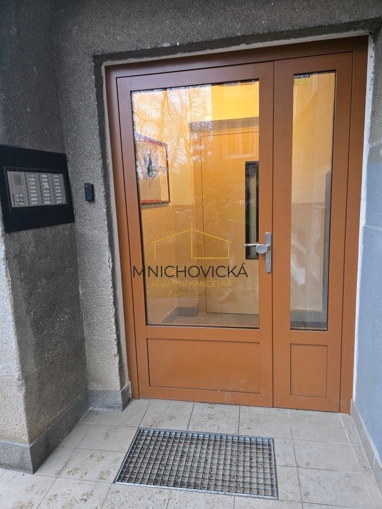 Prodej byt 3+kk - Svojšovická, Praha, 55 m²