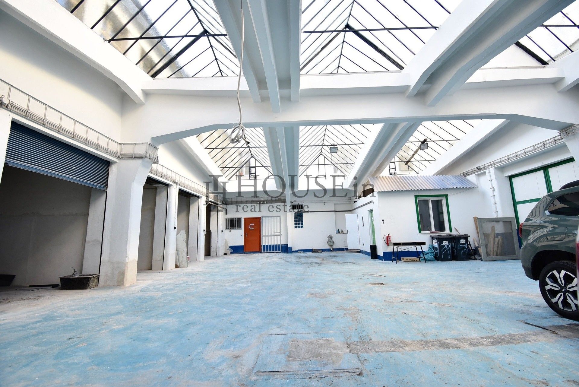 Pronájem sklad - Husitská, Praha, 485 m²