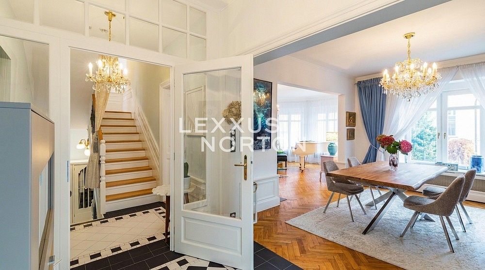 Rodinný dům · 289 m² · Praha - Velká Chuchle, okres Praha 16, Hlavní město Praha - 4