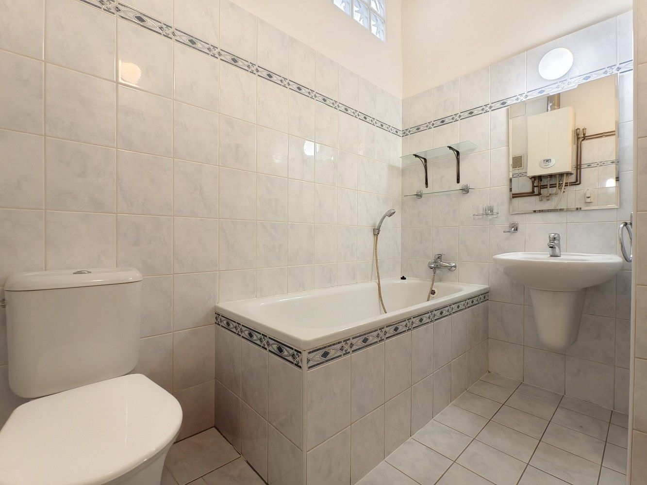 Byt 3+1 · 99 m² · SNP, Jablonec nad Nisou - 3