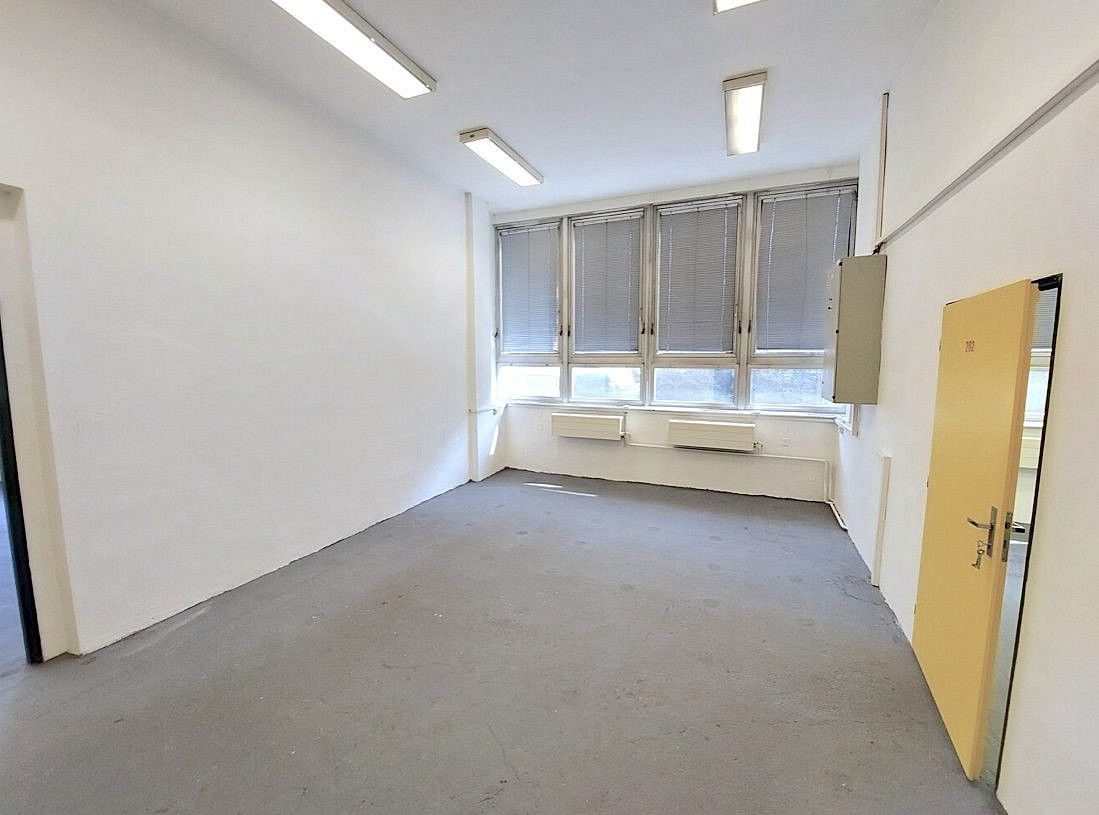 Sklad · 198 m² · Vrchlabí, okres Trutnov, Královéhradecký kraj - 4