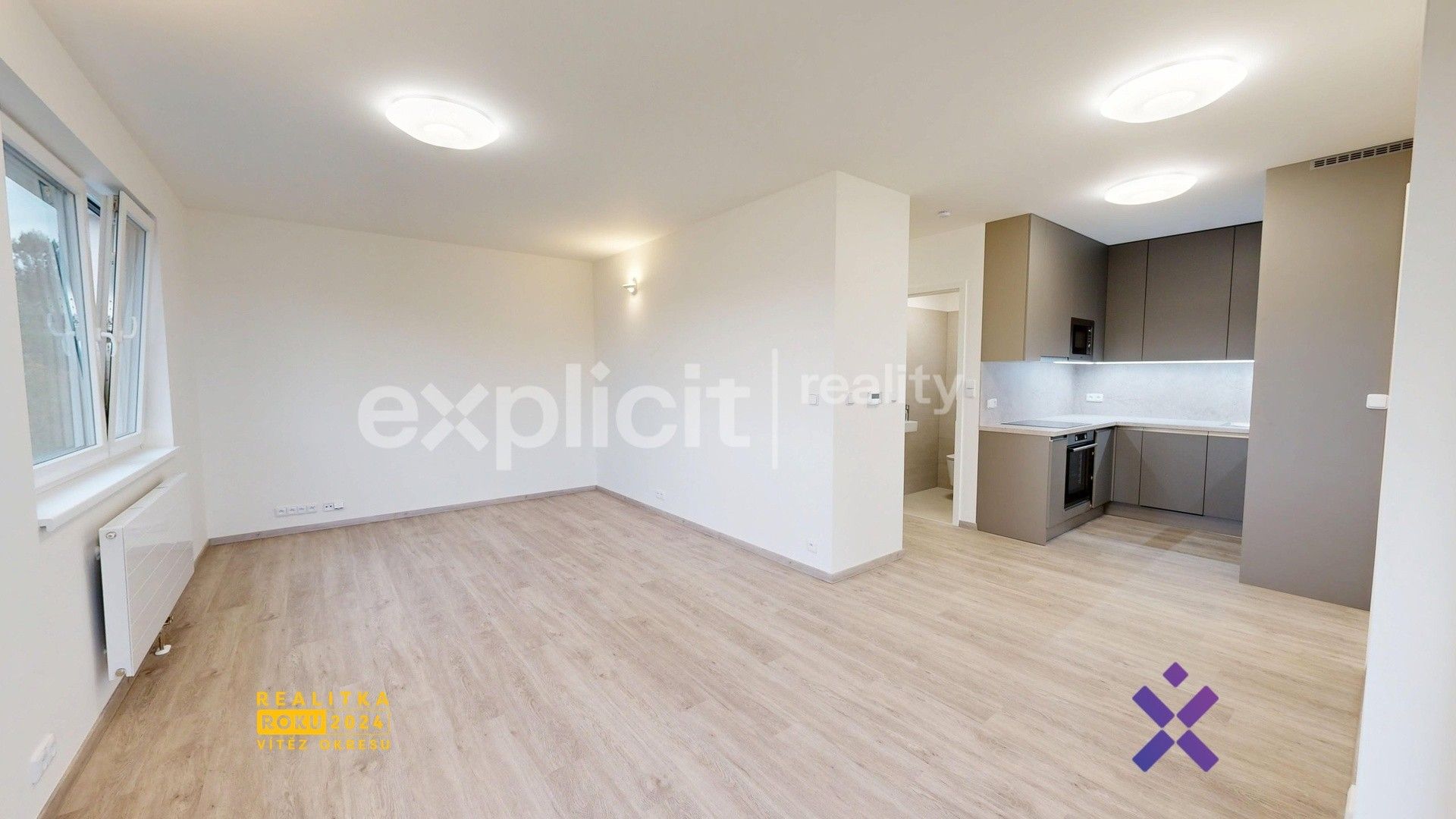 2+kk, Nad Stráněmi, Zlín, 63 m²