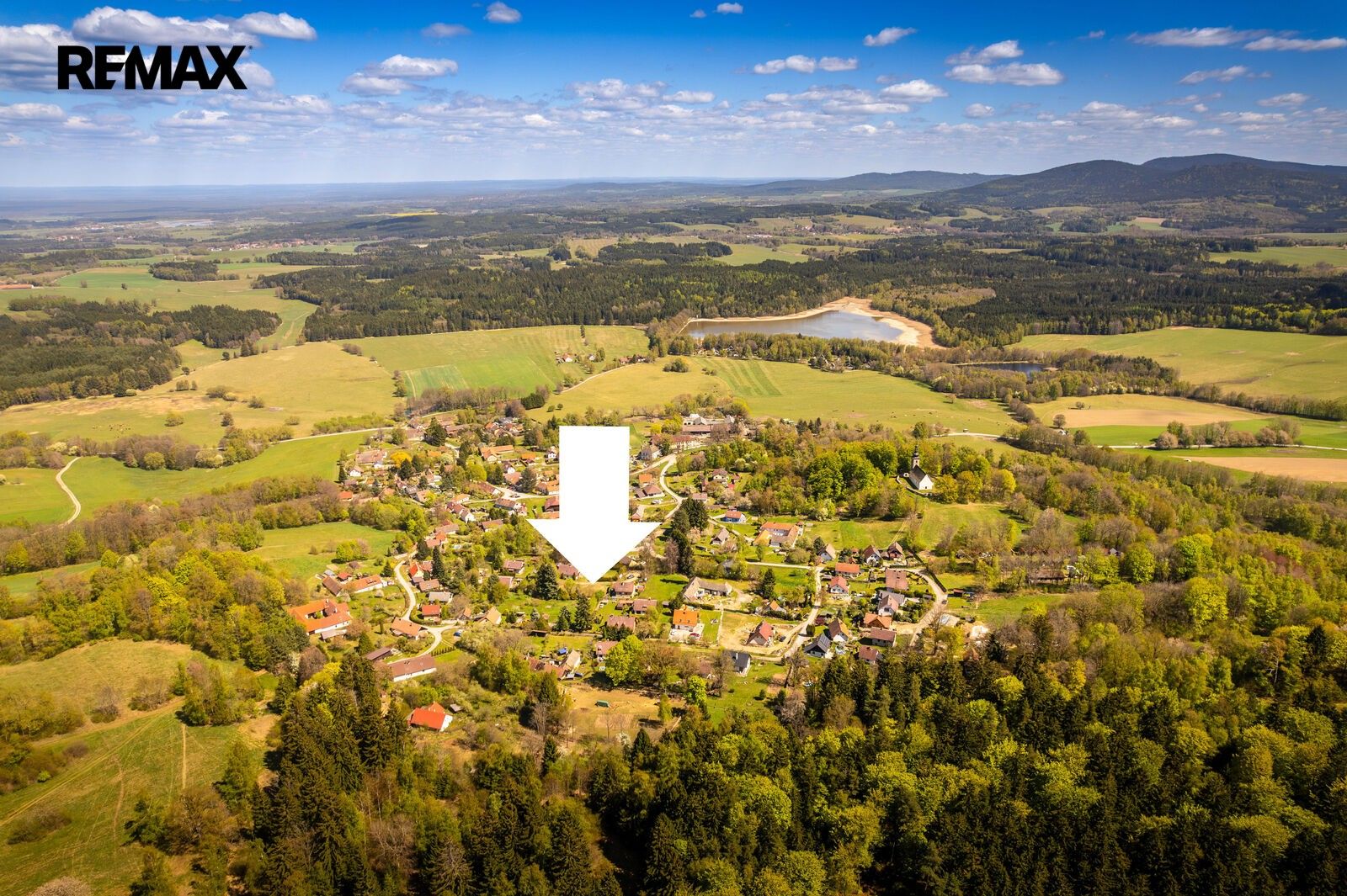 Pozemky pro bydlení, Benešov nad Černou, 810 m² - 1