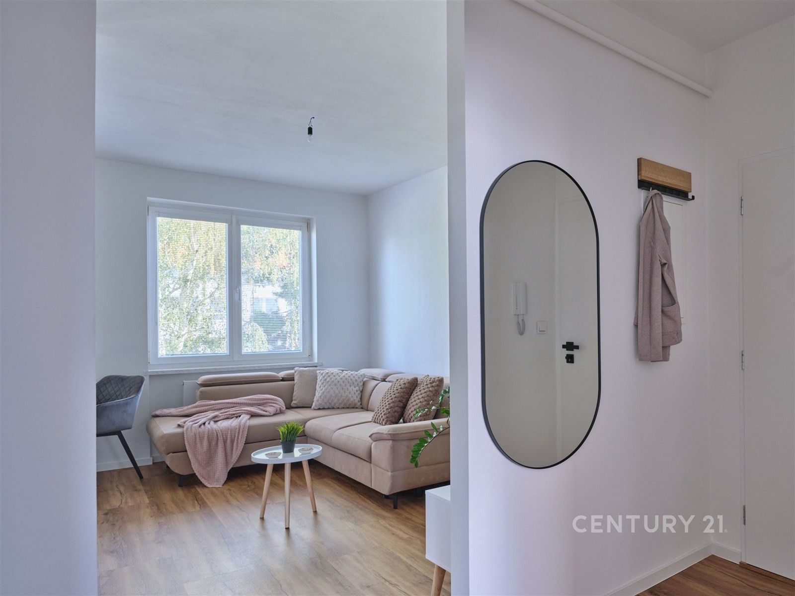 Prodej byt 3+kk - Znojemská 321, Dobšice, 66 m² - 5