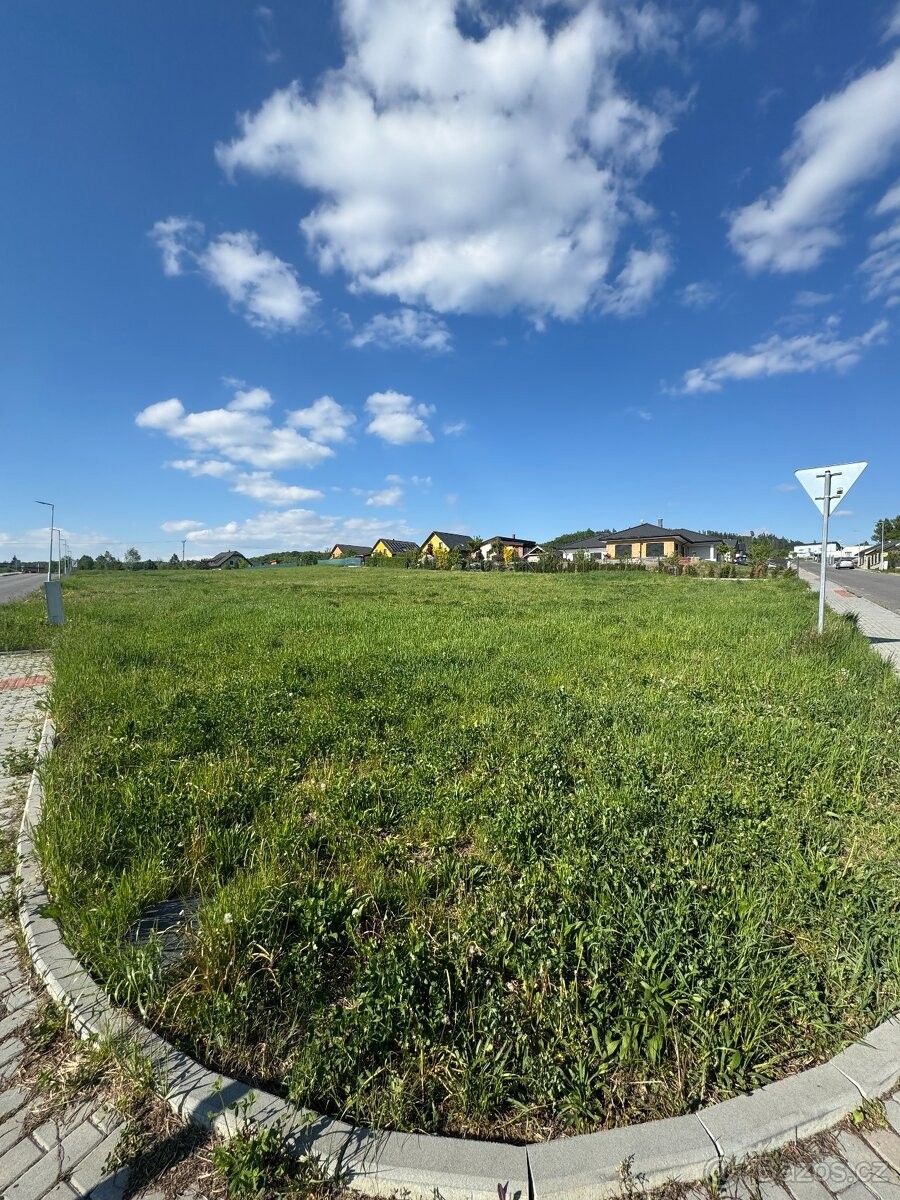 Prodej pozemek pro bydlení - Krhová, 756 63