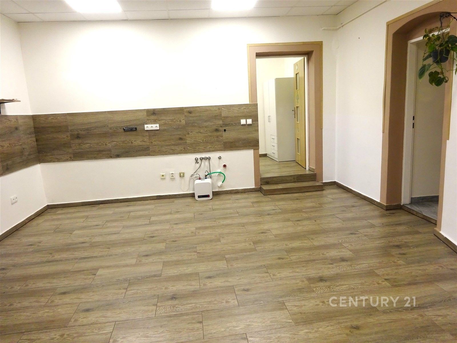 Obchodní prostory, Komenského, Olomouc, 41 m²