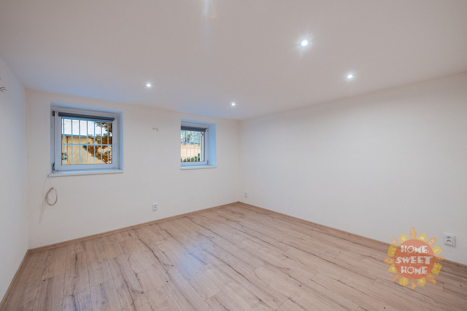 1+1, Plzeňská, Praha, 28 m²