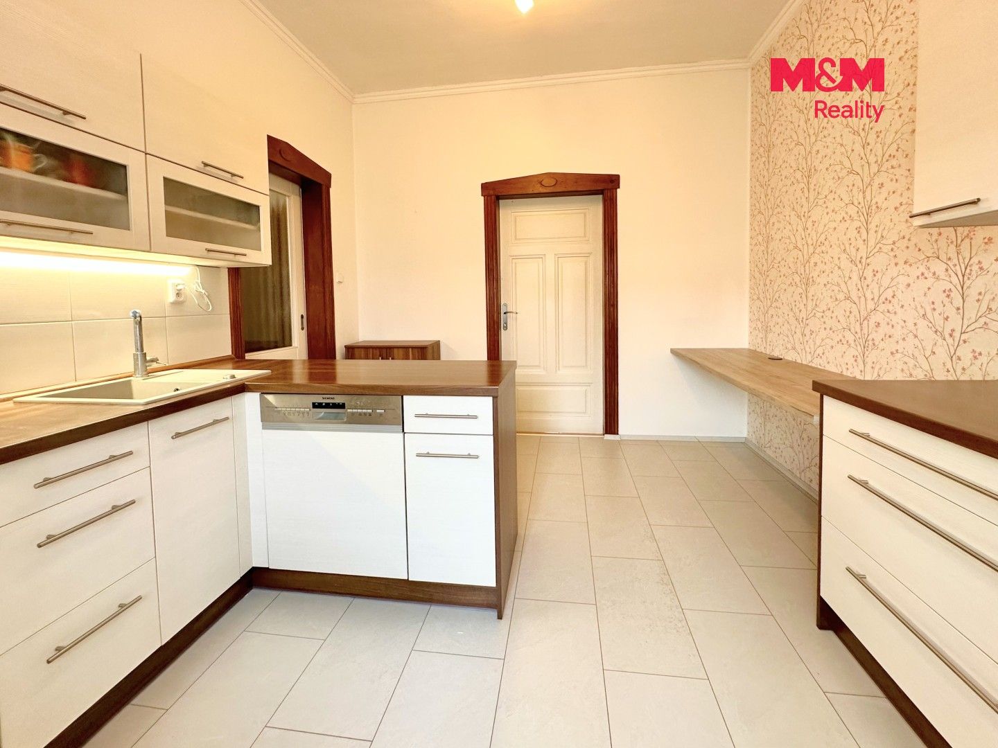 3+1, Dukelská, České Budějovice, 76 m² - 2