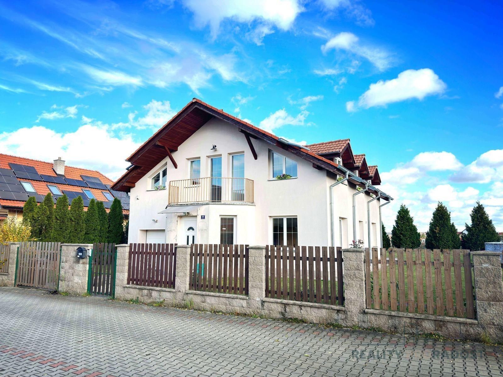 Prodej rodinný dům - Trnová, 248 m²