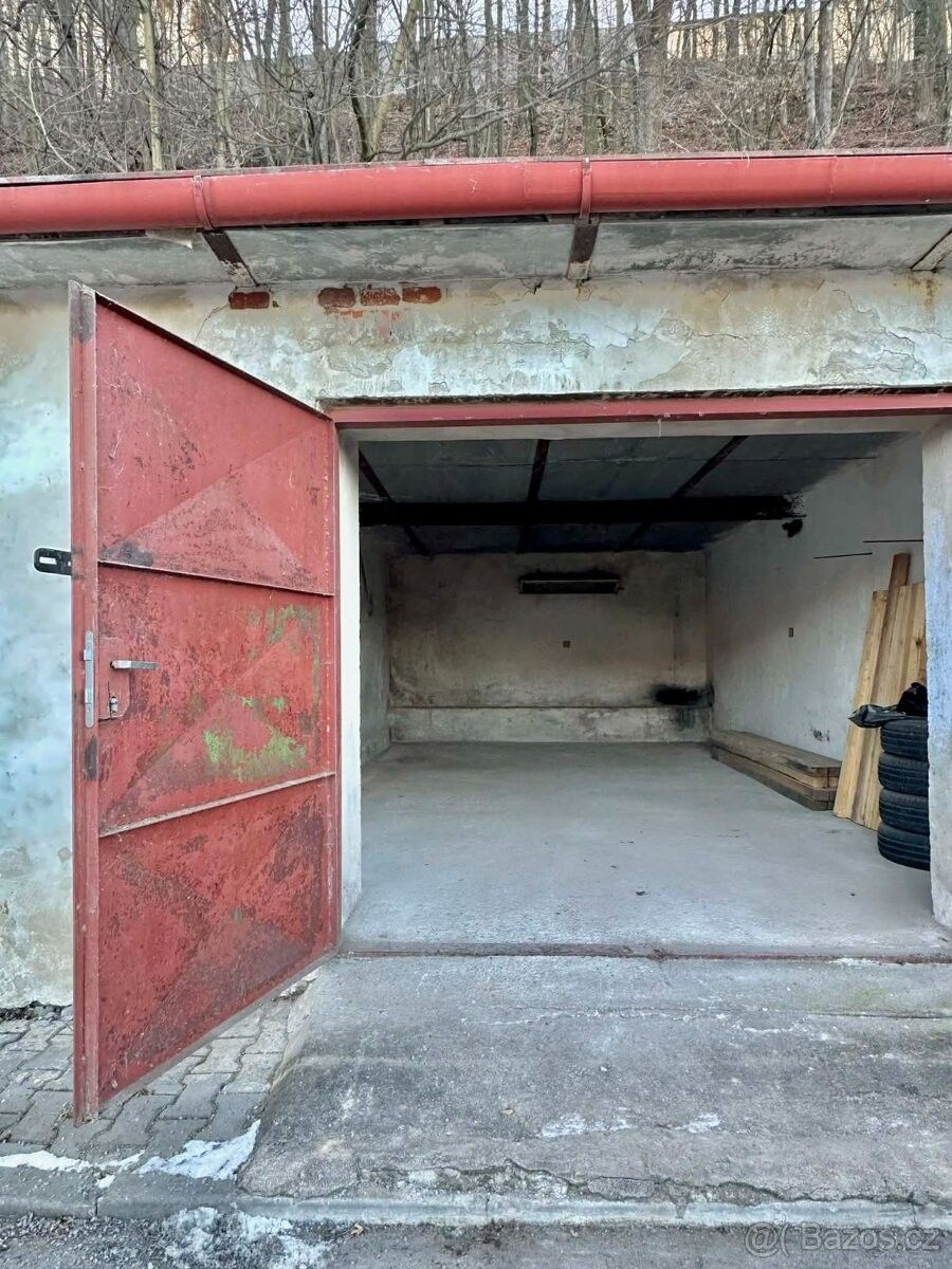 Prodej garáž - Fulnek, 742 45