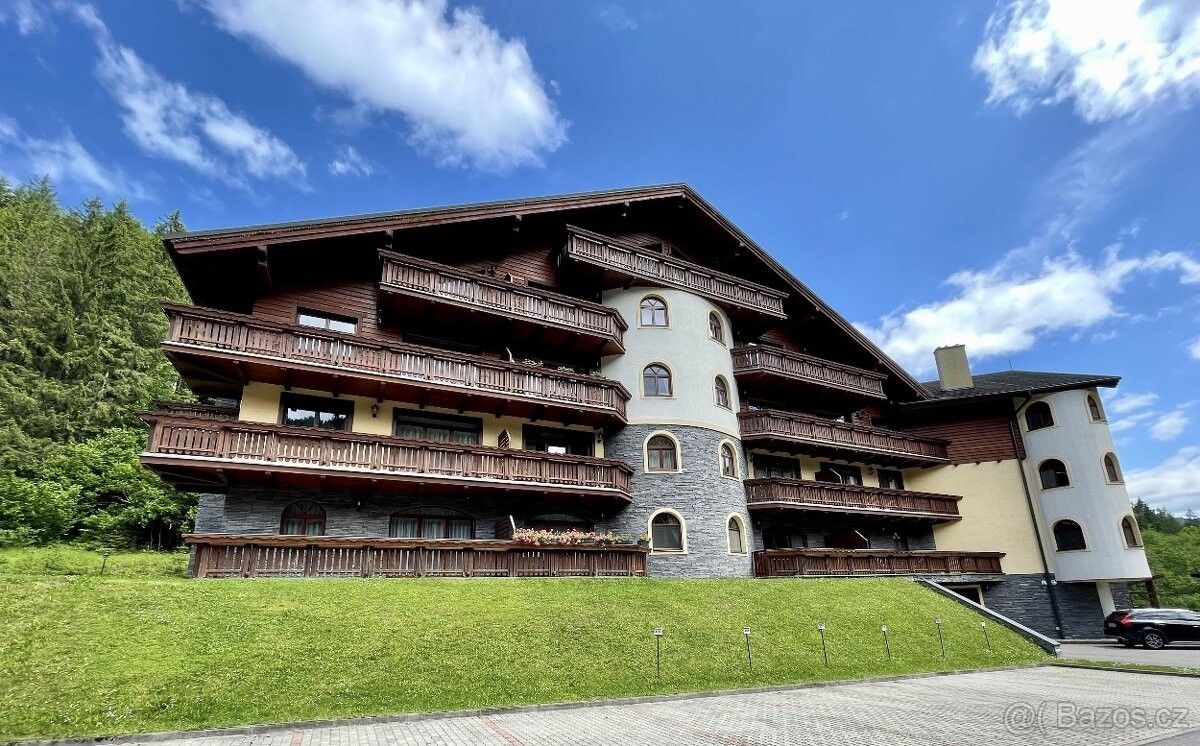 Byty, 987 65, Slovensko