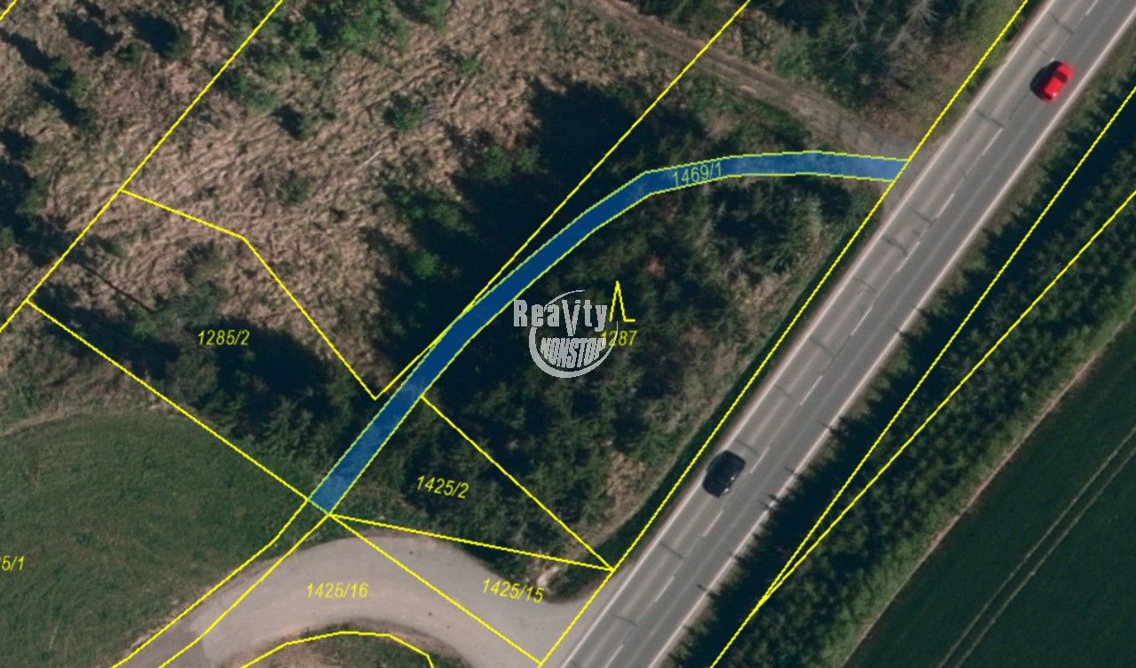 Les, 151 m²