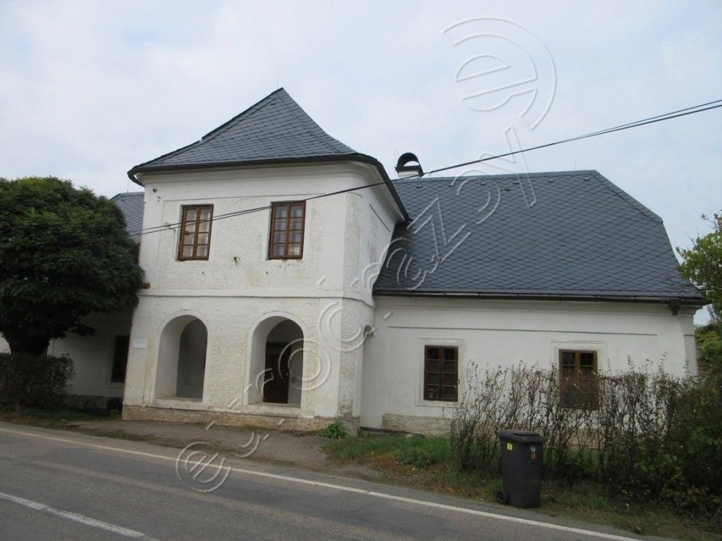 Prodej zemědělský objekt - Litava, Olší, 240 m²