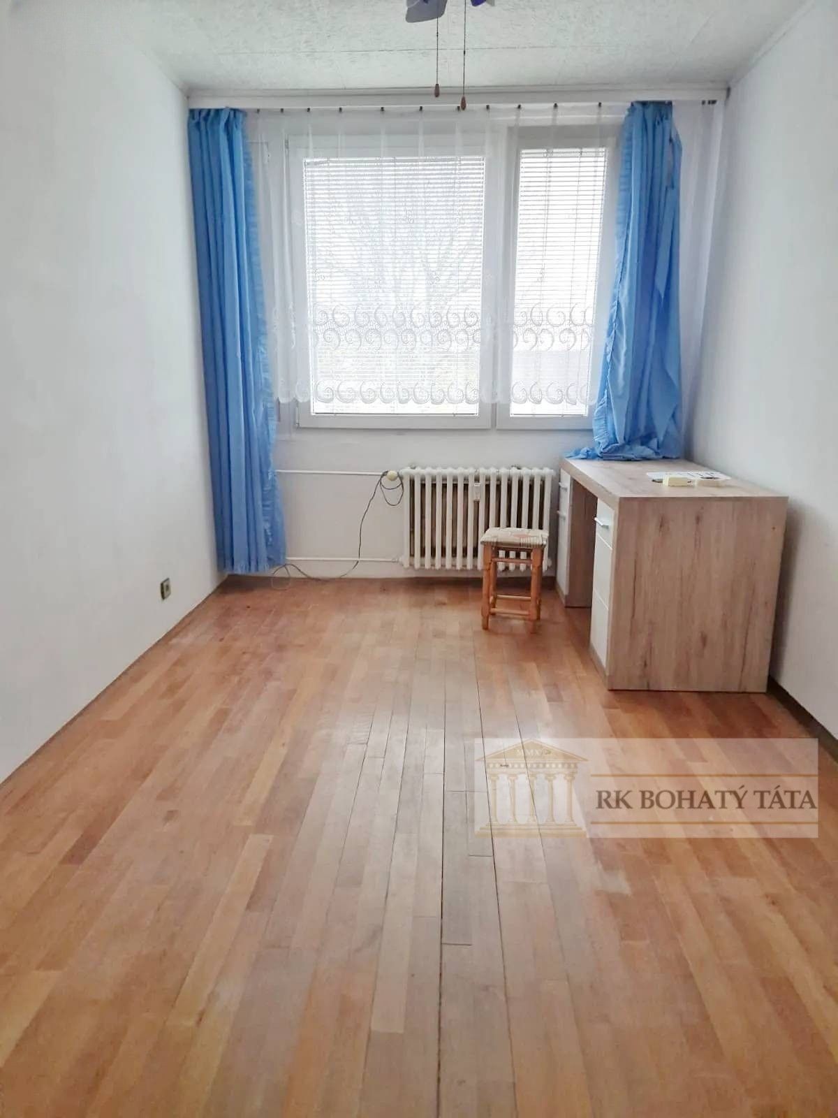 Pronájem byt 2+kk - Bendlova, Praha, 47 m²